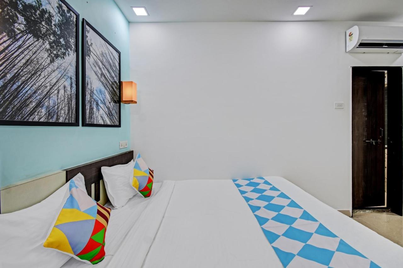 Oyo Home 78047 Alluring Stay Pimpri Pimpri-Chinchwad Exterior photo